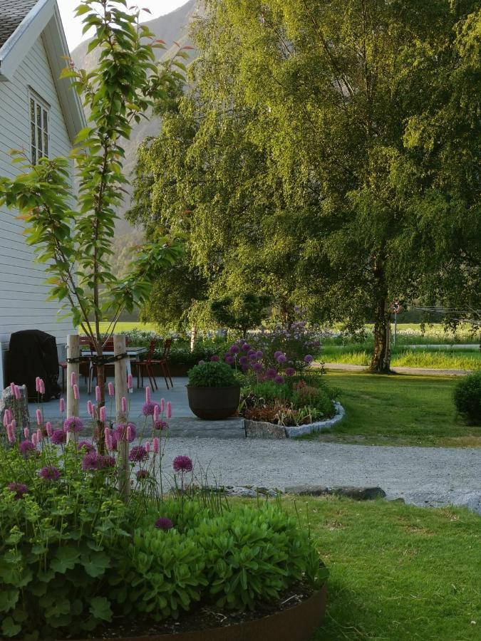 Ostigard 1810 Vila Åndalsnes Exterior foto